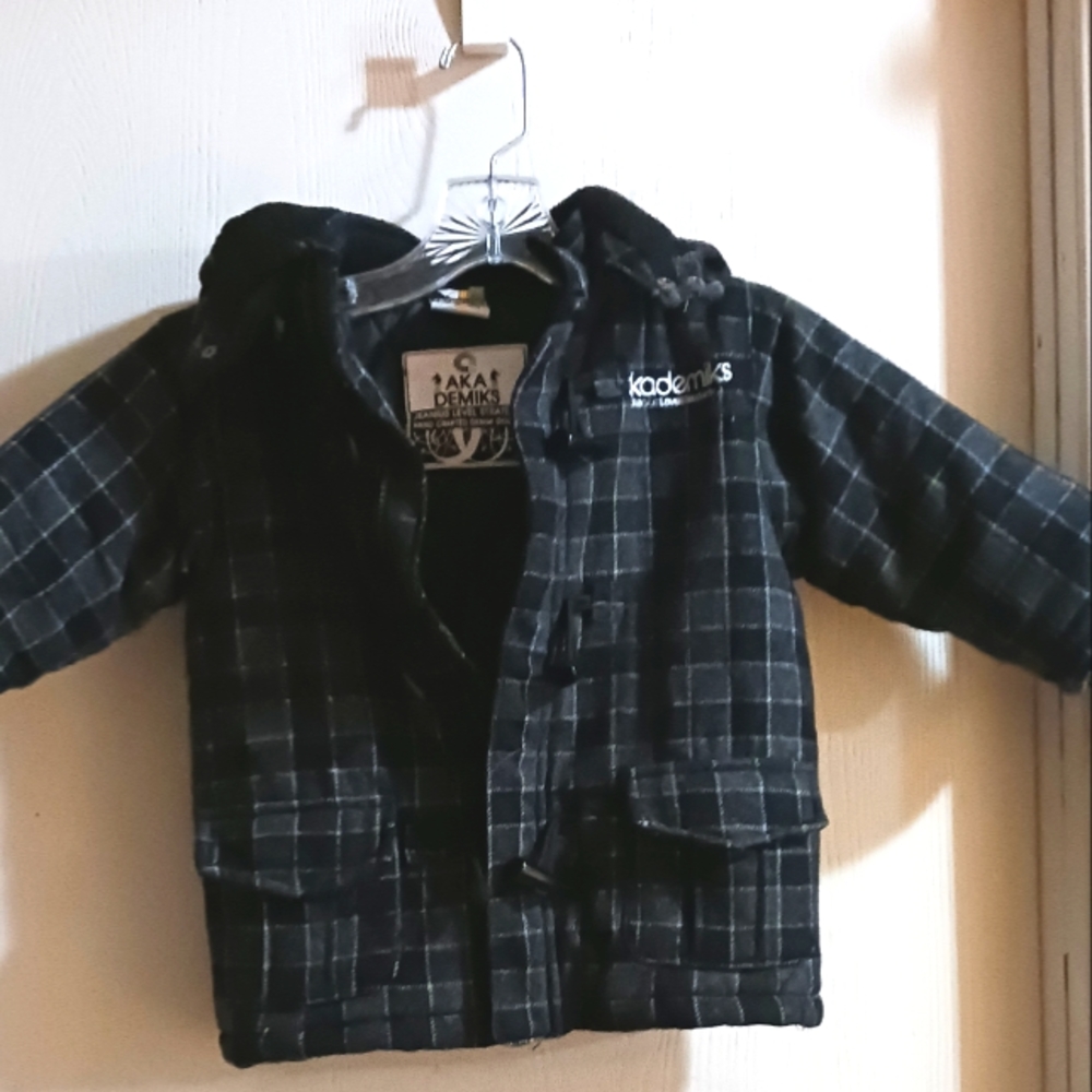 Wool Blend 2T Coat Gray Plaid Full‎ Zipper & Toggle Buttons w Hood